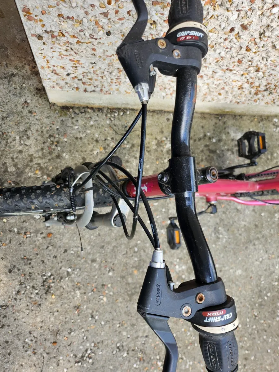 Girls bike - Image 3