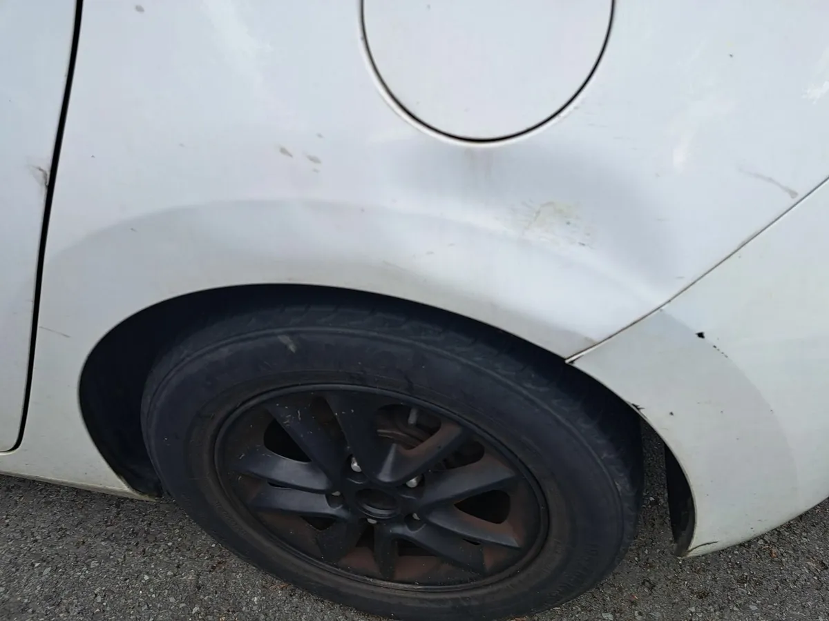 Hyundai i30 2013 - Image 4