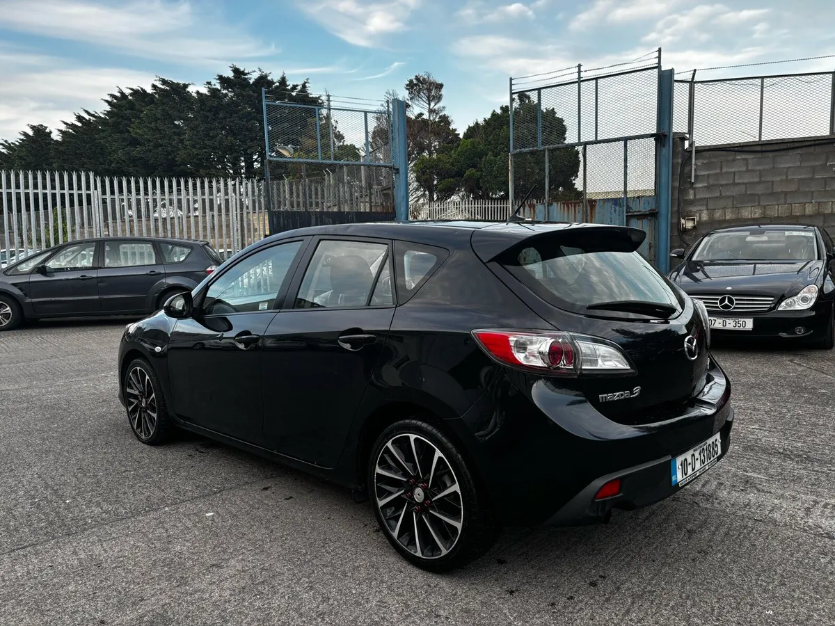Mazda 3 **Top Spec** Heated Seats, Alloy Wheels - Image 4