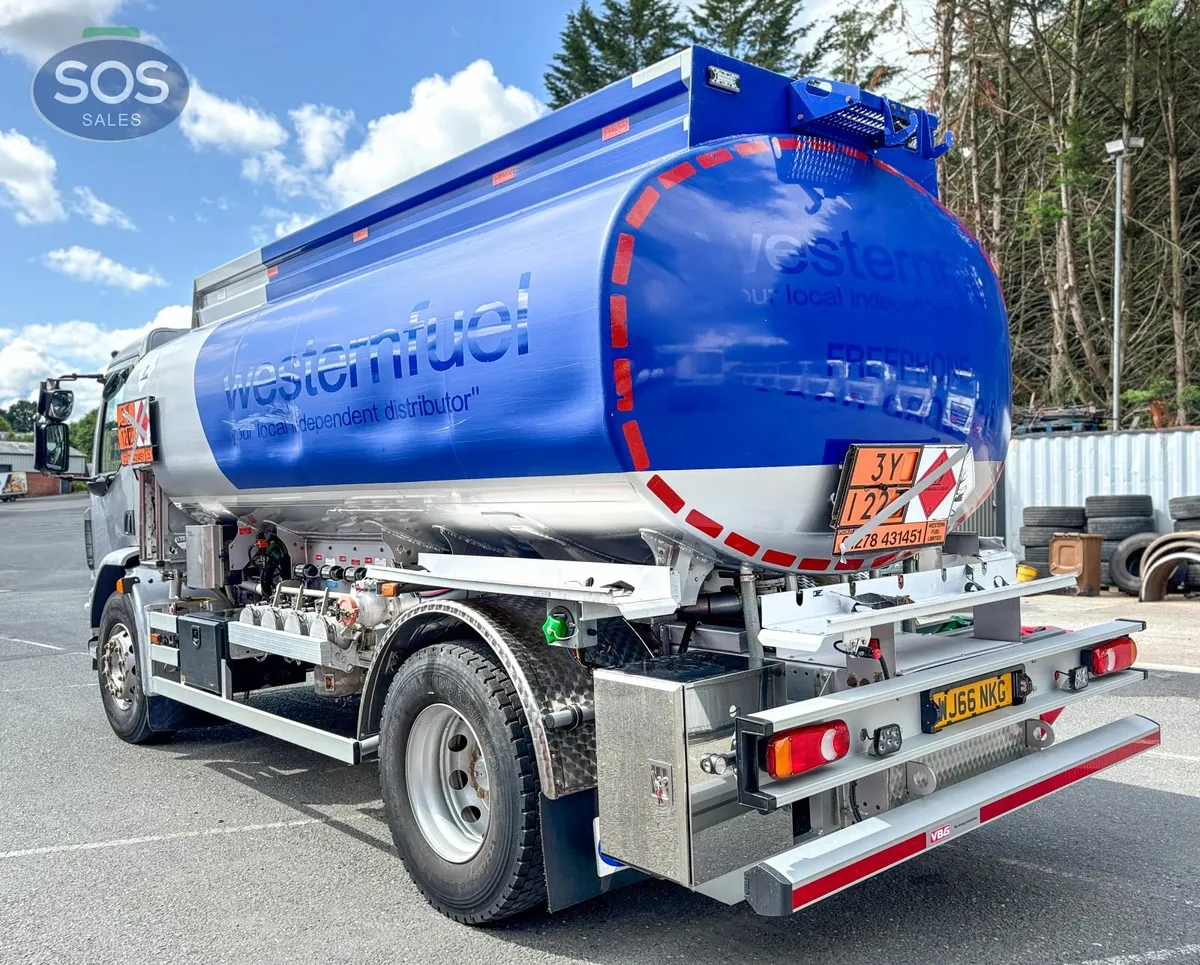 2017 DAF LF 220 FA Rigid Tanker - Image 4