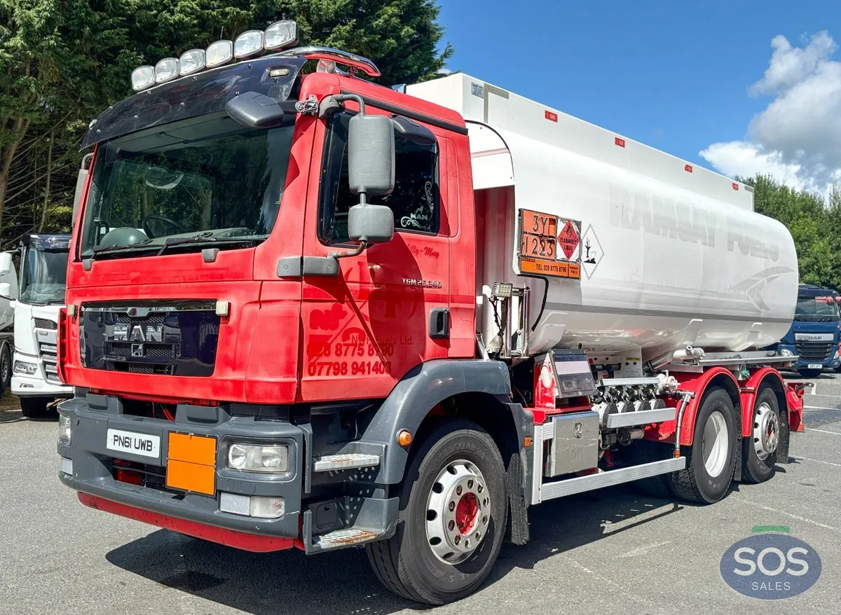 2012 MAN TGM 26.340 Rigid Tanker - Image 1