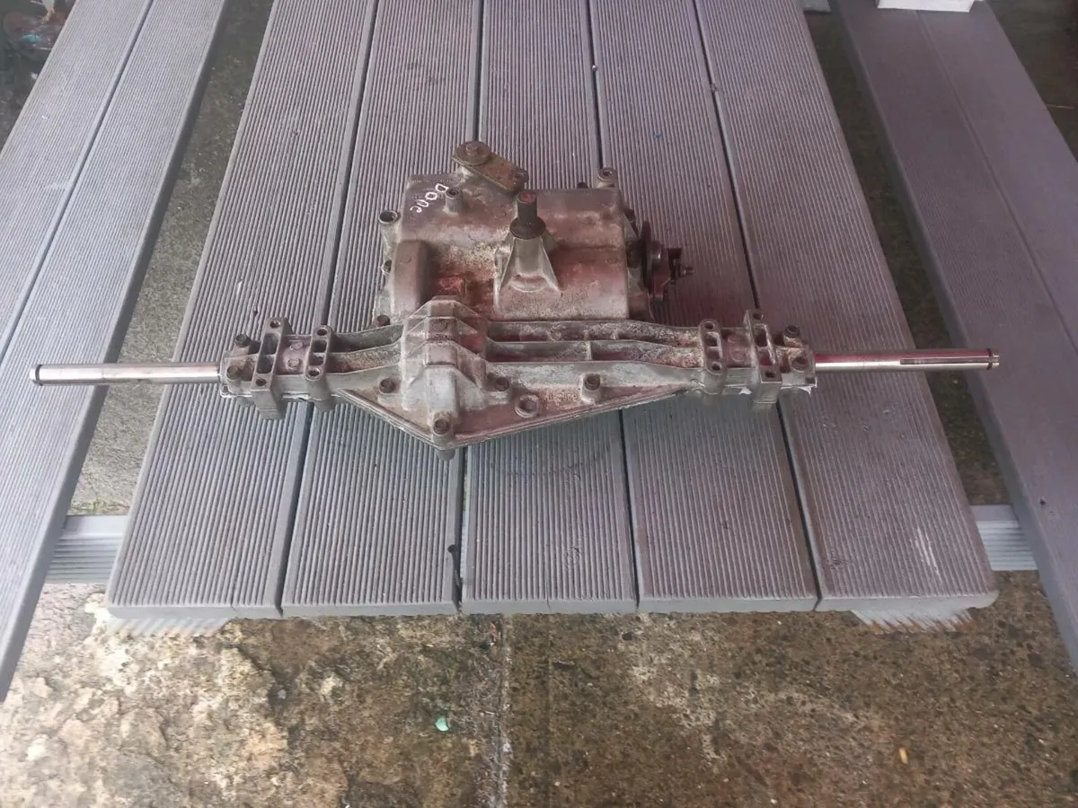 Castlegarden/peerless manual gearbox for sale - Image 3