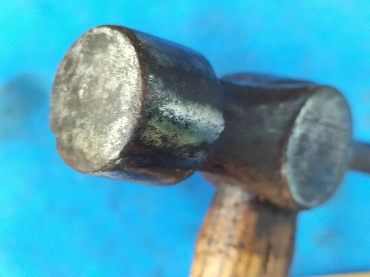 Stanley 10oz Warrington Hammer - Image 4