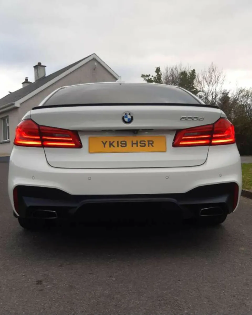 BMW 5-Series 2019 - Image 4