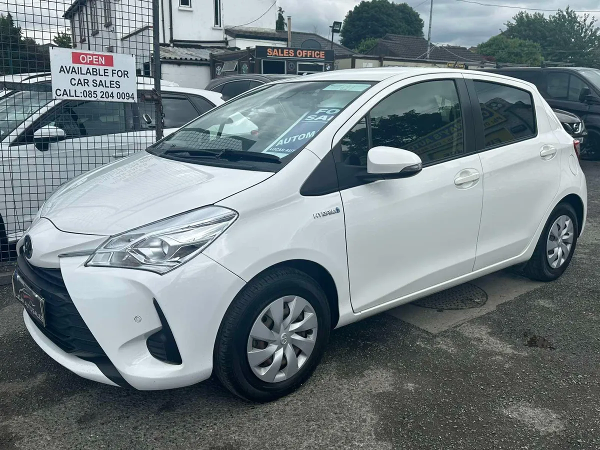 2018 Toyota Yaris / Vitz AUTOMATIC Low Mileage - Image 2