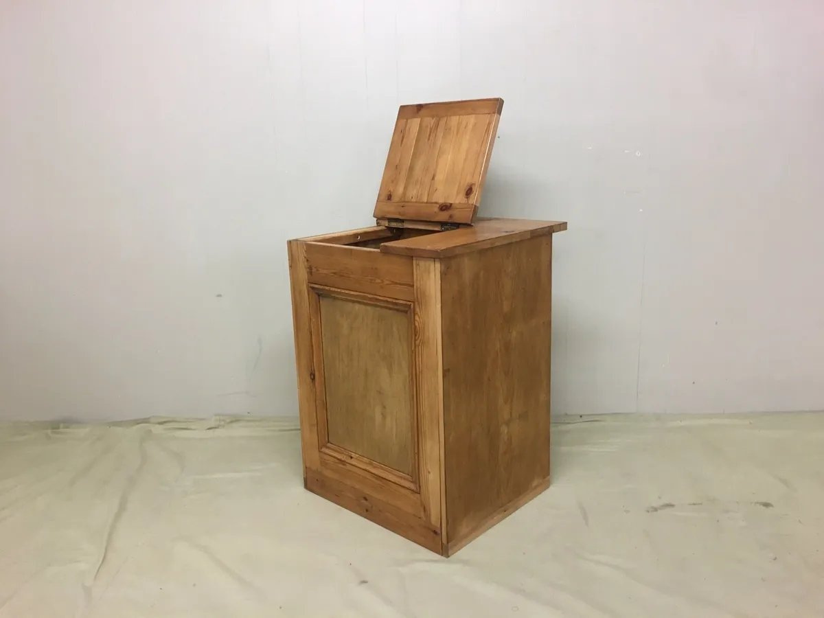 Log Storage Box - Image 1