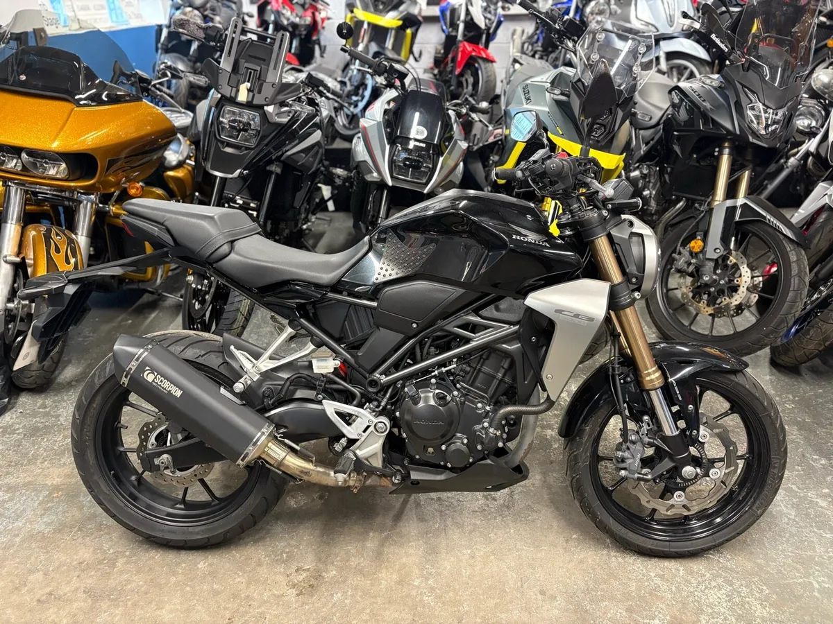 2021 Honda CB300R - Image 1