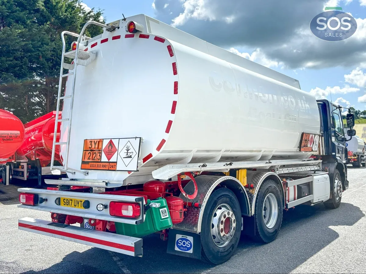 2017 DAF CF 370 FAN Euro 6 Rigid Tanker - Image 3
