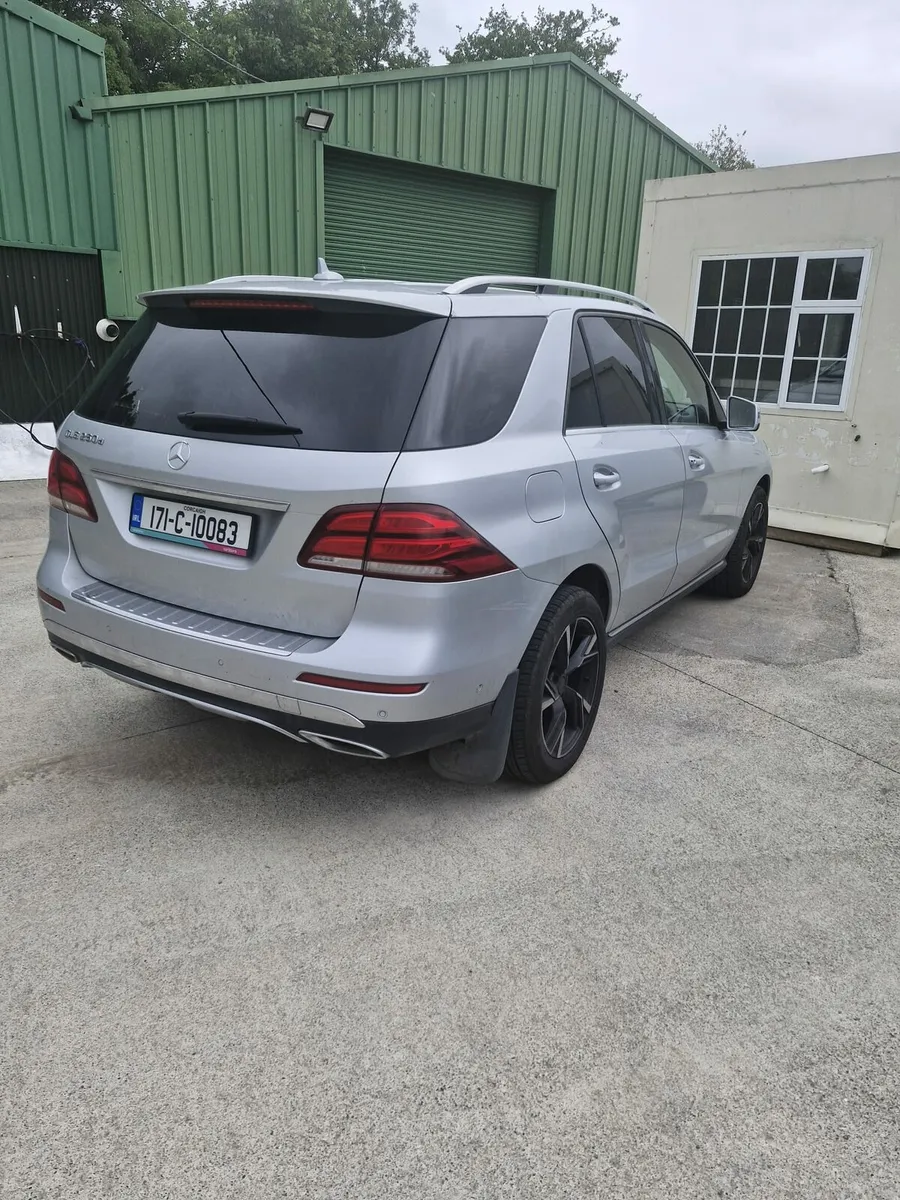 Mercedes GLE250D - Image 3
