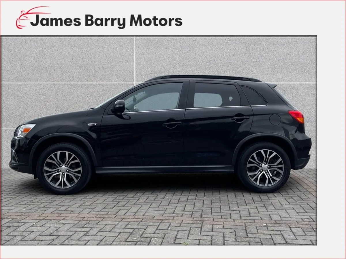 Mitsubishi ASX 1.6 Petrol 2WD 5MT Intense - Image 3