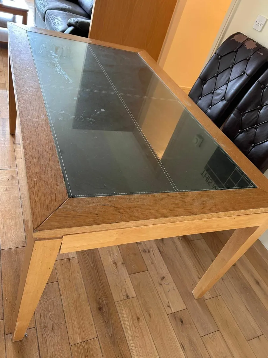 For Sale : Modern Oak and Glass Dining Table - Image 2