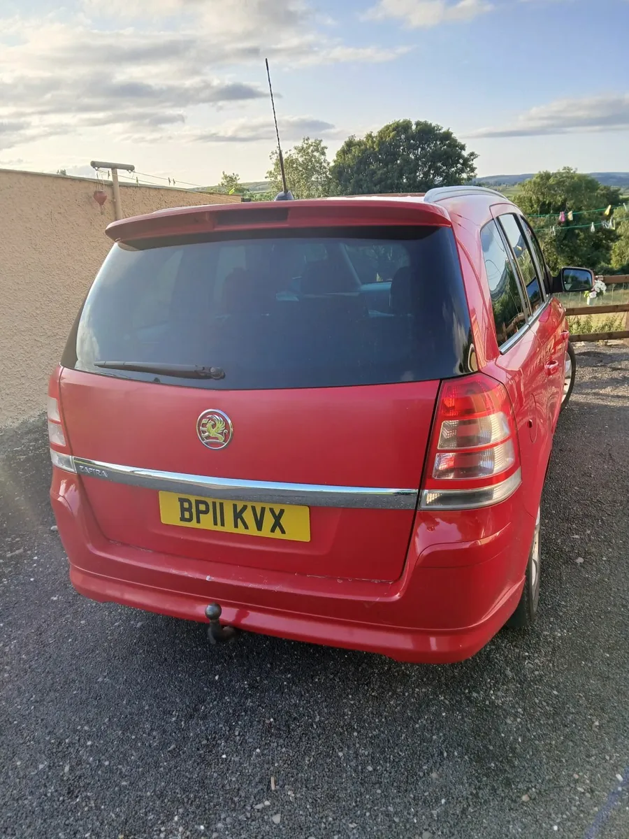 Vauxhall Zafira 2011 - Image 2