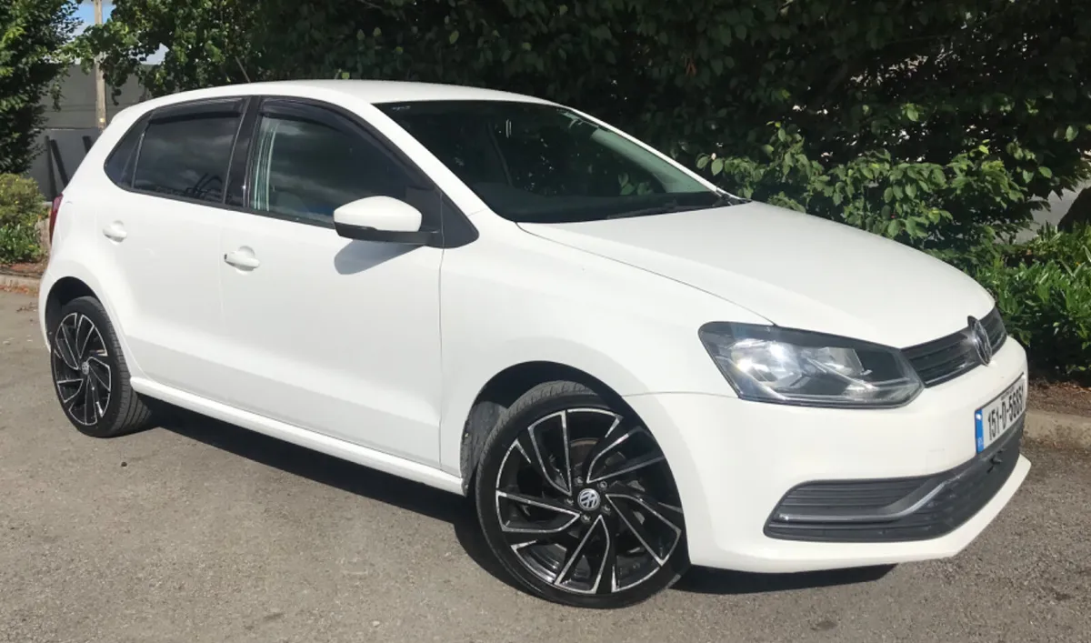 Volkswagen Polo 1.2 AUTO DSG 5 Door Comfortline + - Image 4