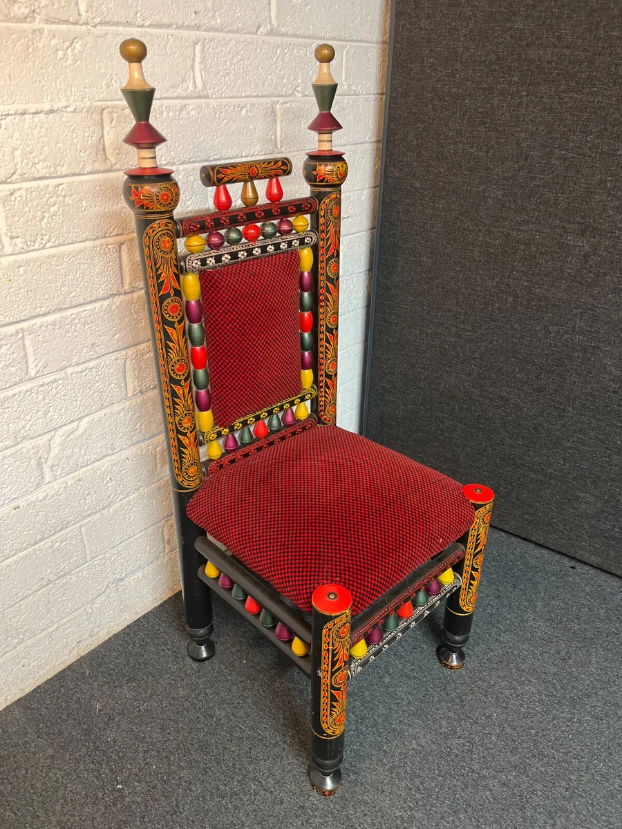 ORNATE CHINESE STYLE DINING CHAIRS - Image 1