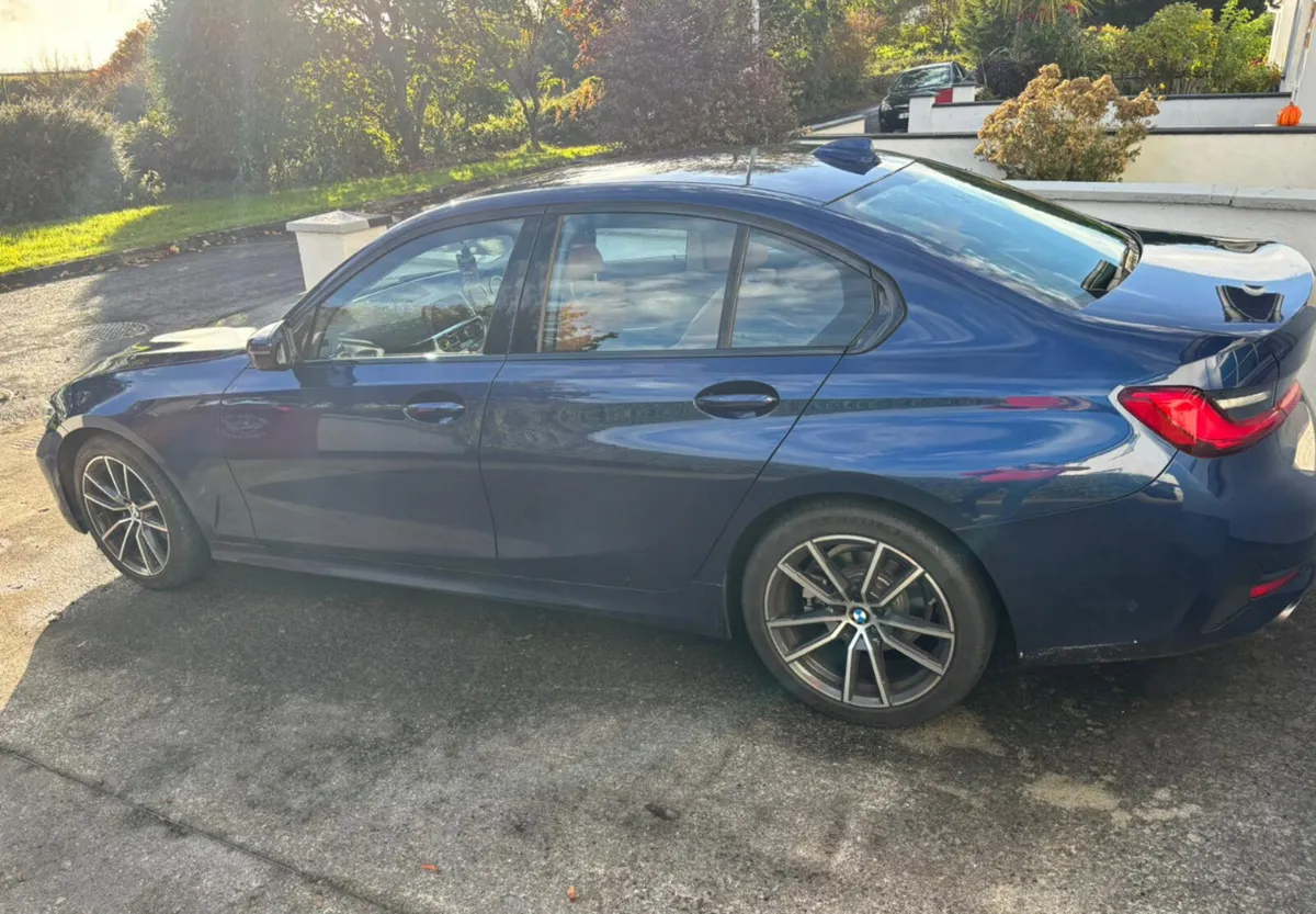 Gorgeous low mileage manual BMW G20 3 series - Image 1