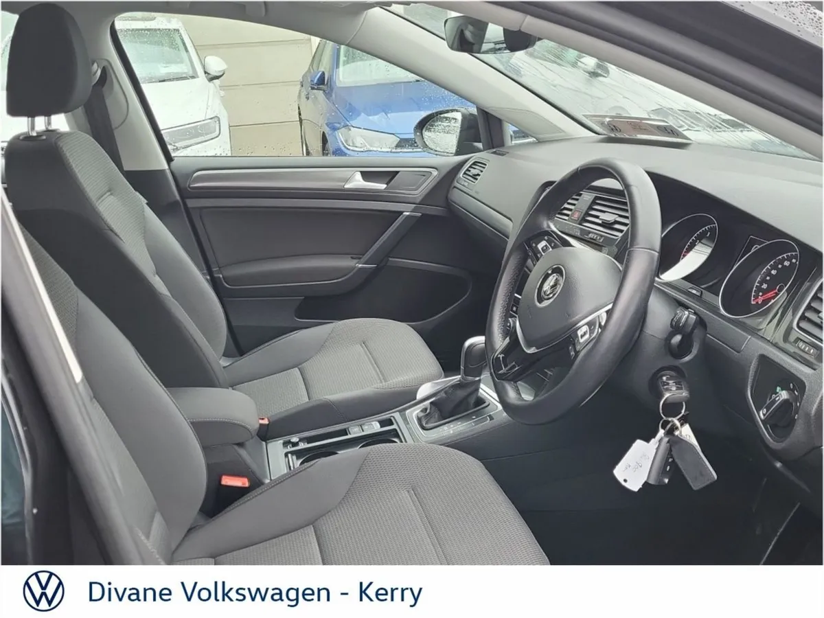 Volkswagen Golf Automatic 1.0 TSI Petrol 110 BHP - Image 4
