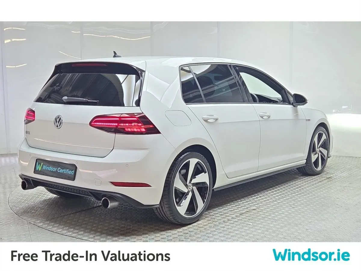 Volkswagen Golf GTI 2.0 DSG - Image 3