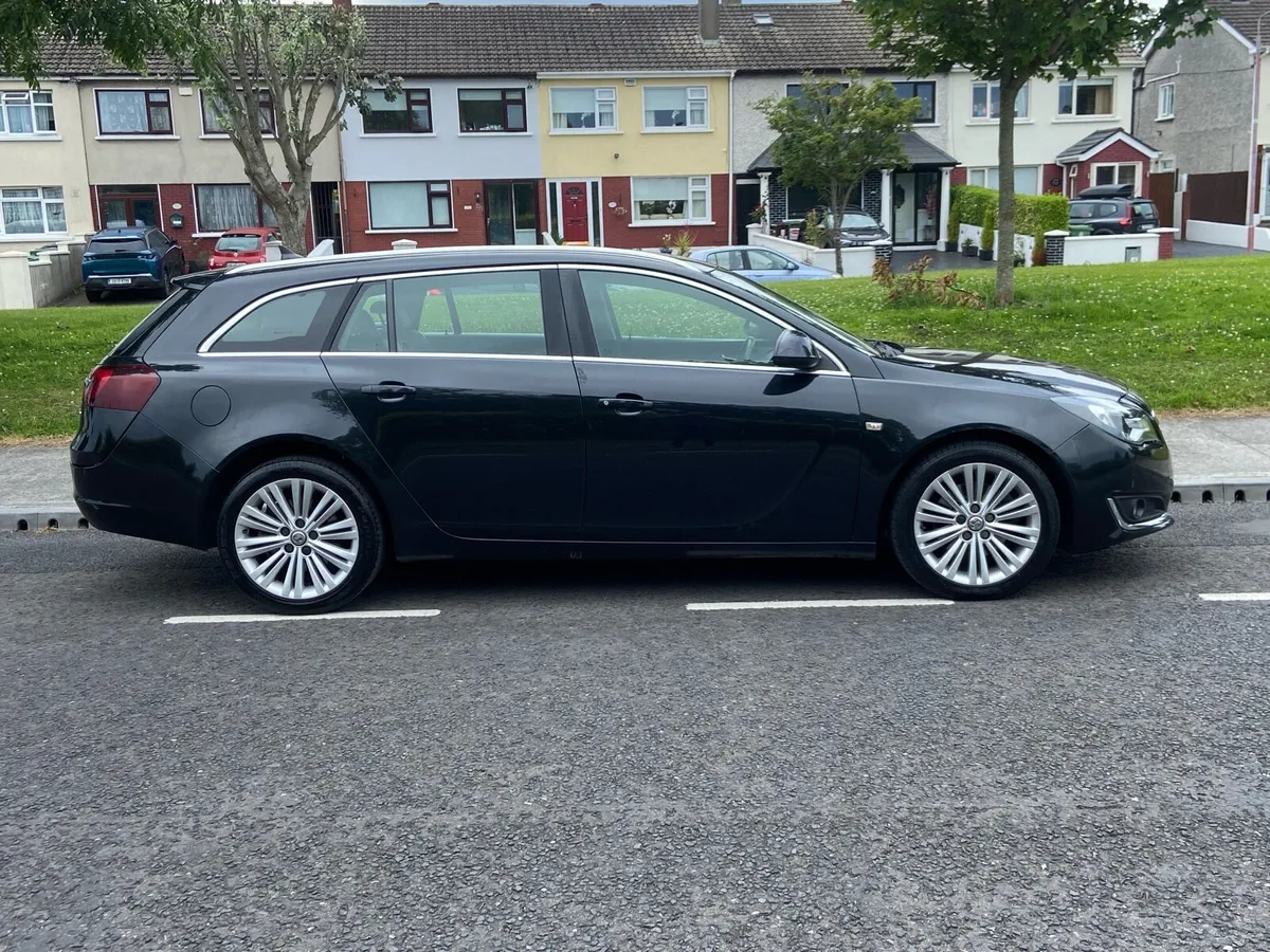 132 VAUXHALL INSIGNIA 2.0 CDTI ESTATE NCT 1/26 - Image 2