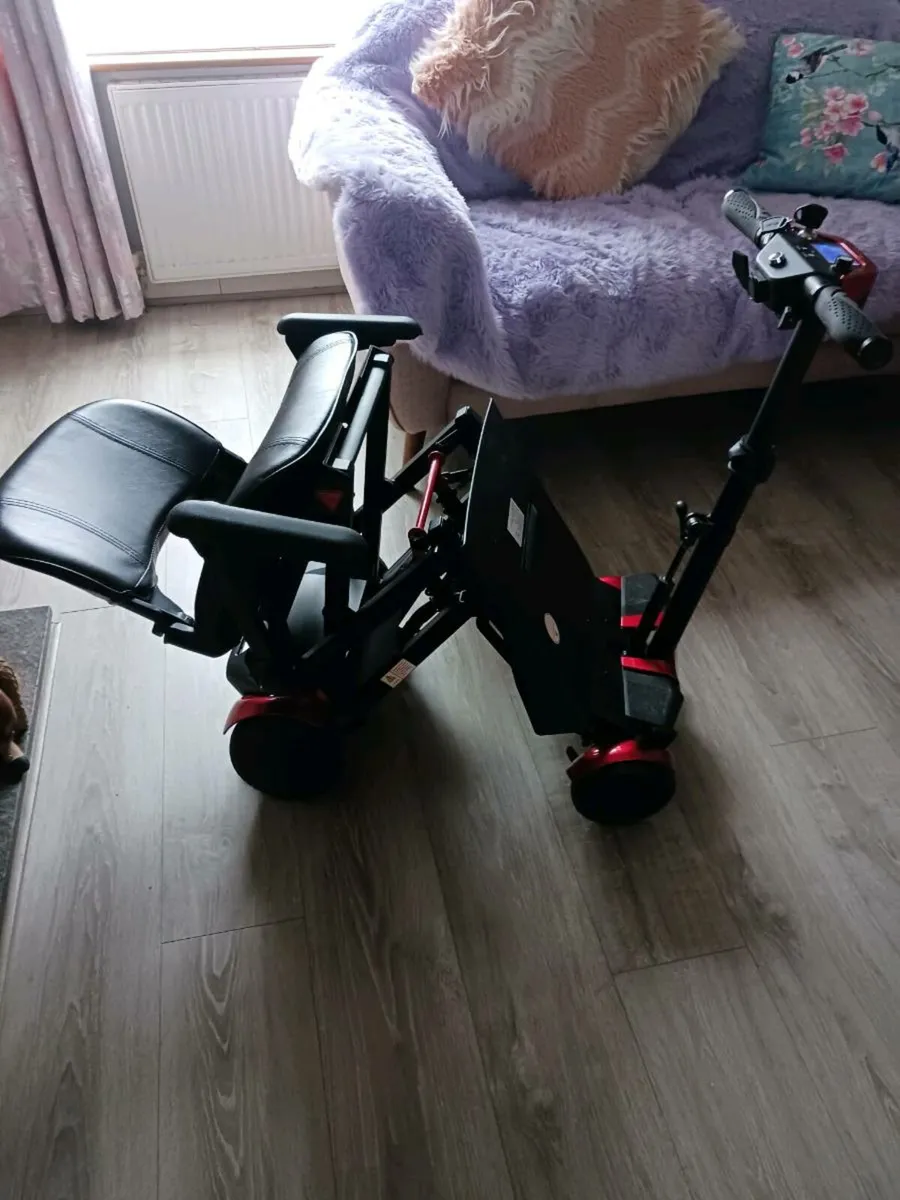 Mobile electric scooter - Image 3