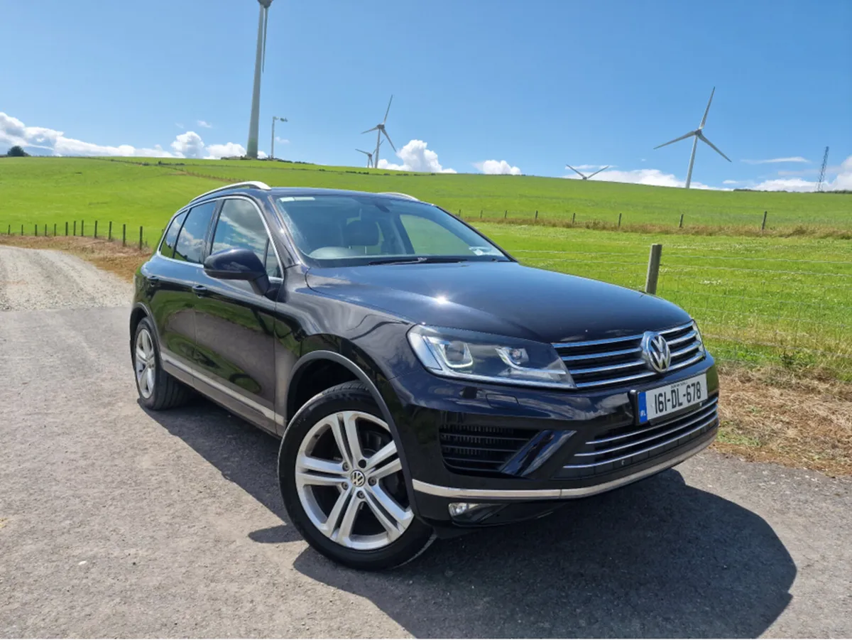 Volkswagen Touareg 3.0 TDI 240BHP 5 SEATER FINANCE - Image 4