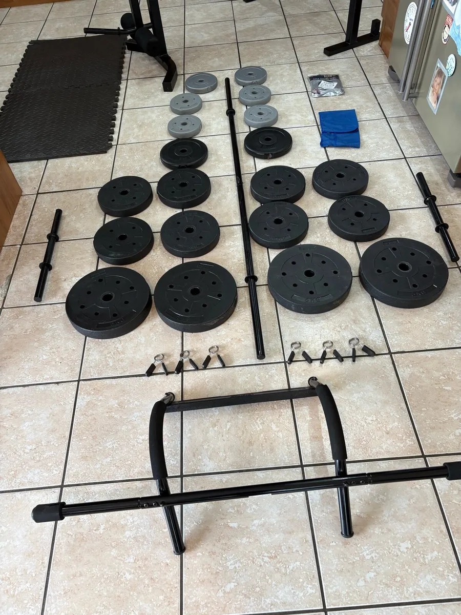 WEIGHT BENCH, CHJN UP, LEGS, WEIGHTS BARS ETC!! - Image 2