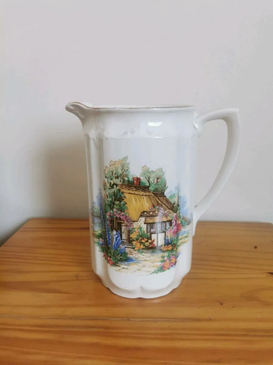 Arklow pottery jug - Image 3