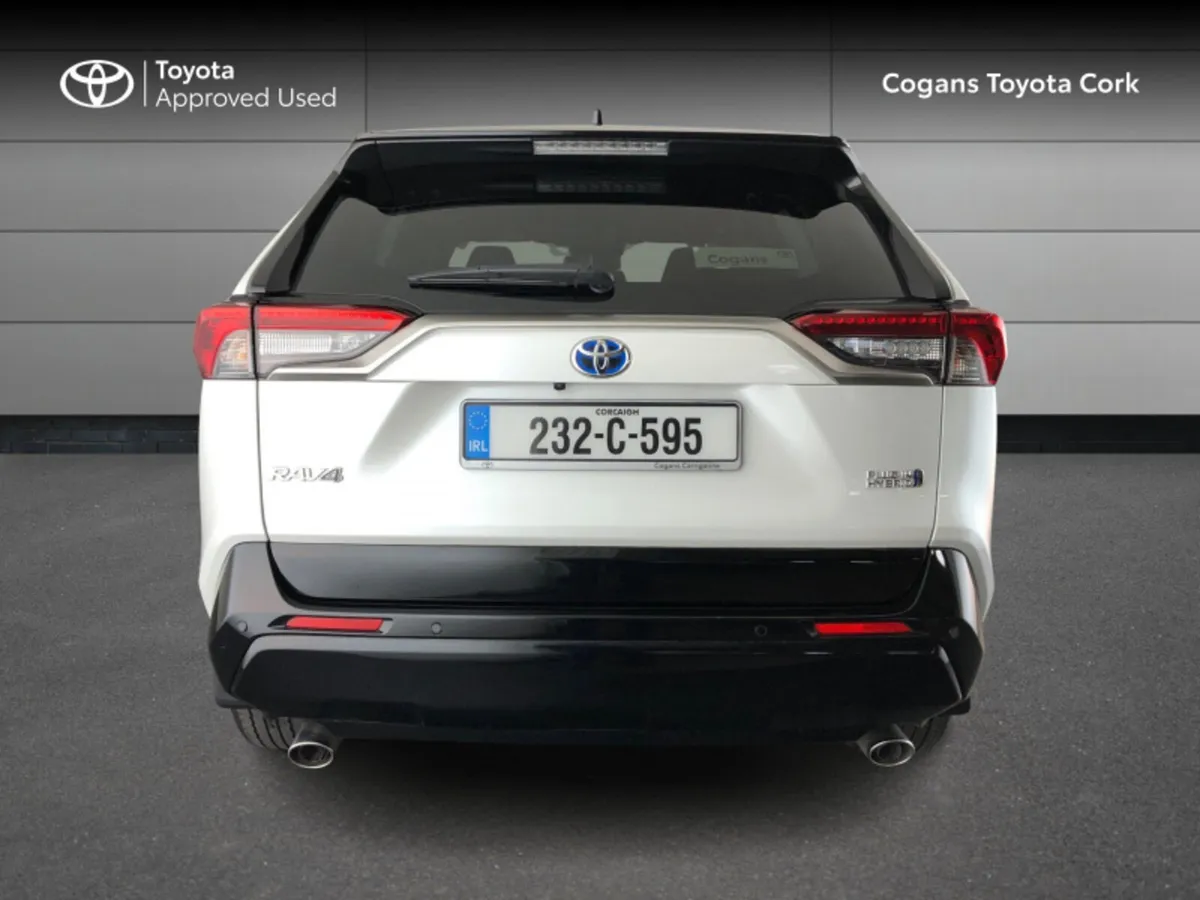 Toyota RAV4 RAV4 PLUG-IN HYBRID SPORT - Image 4