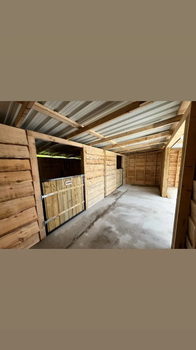 Stables - Image 2