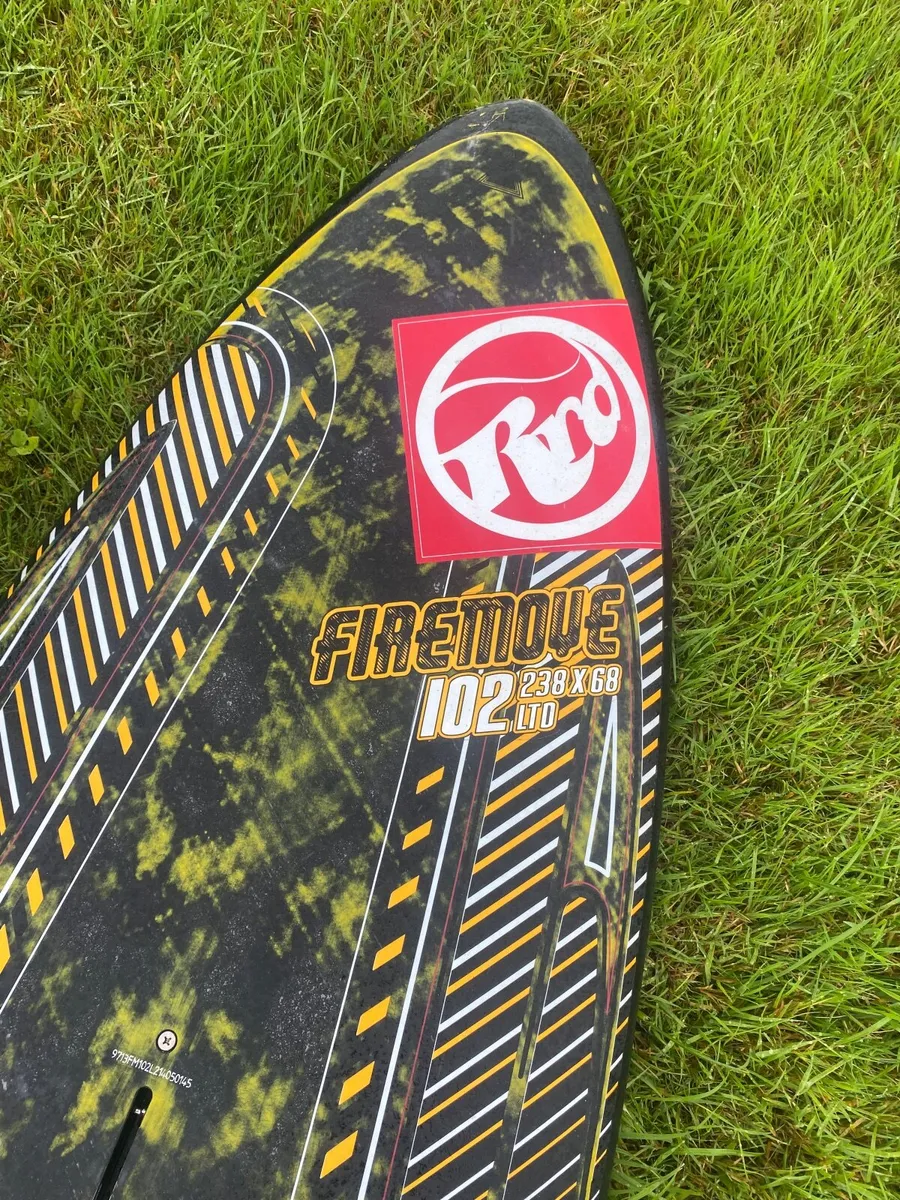 Windsurfing - Image 2