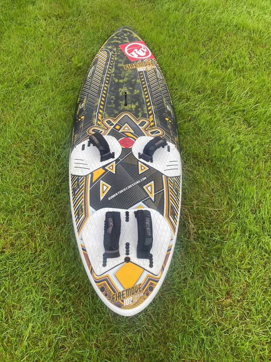 Windsurfing - Image 4