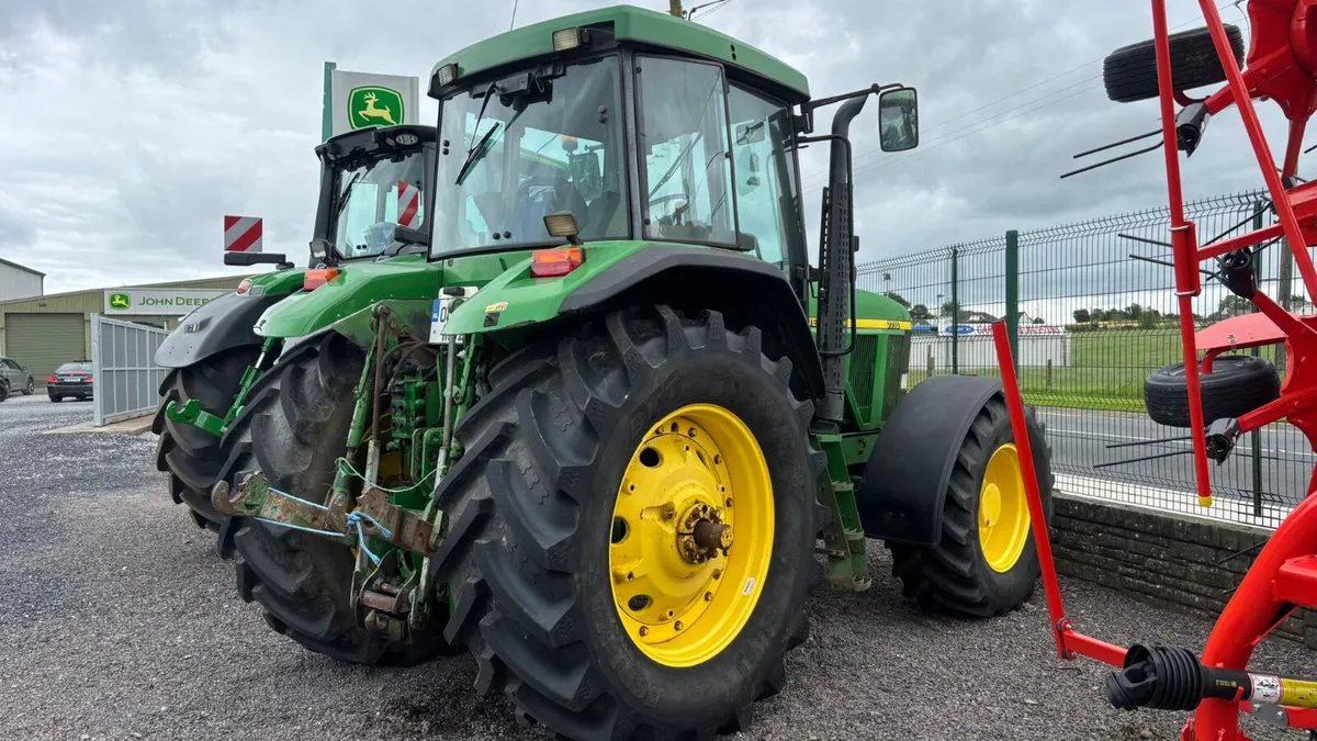 2000 John Deere 7710 - Image 4