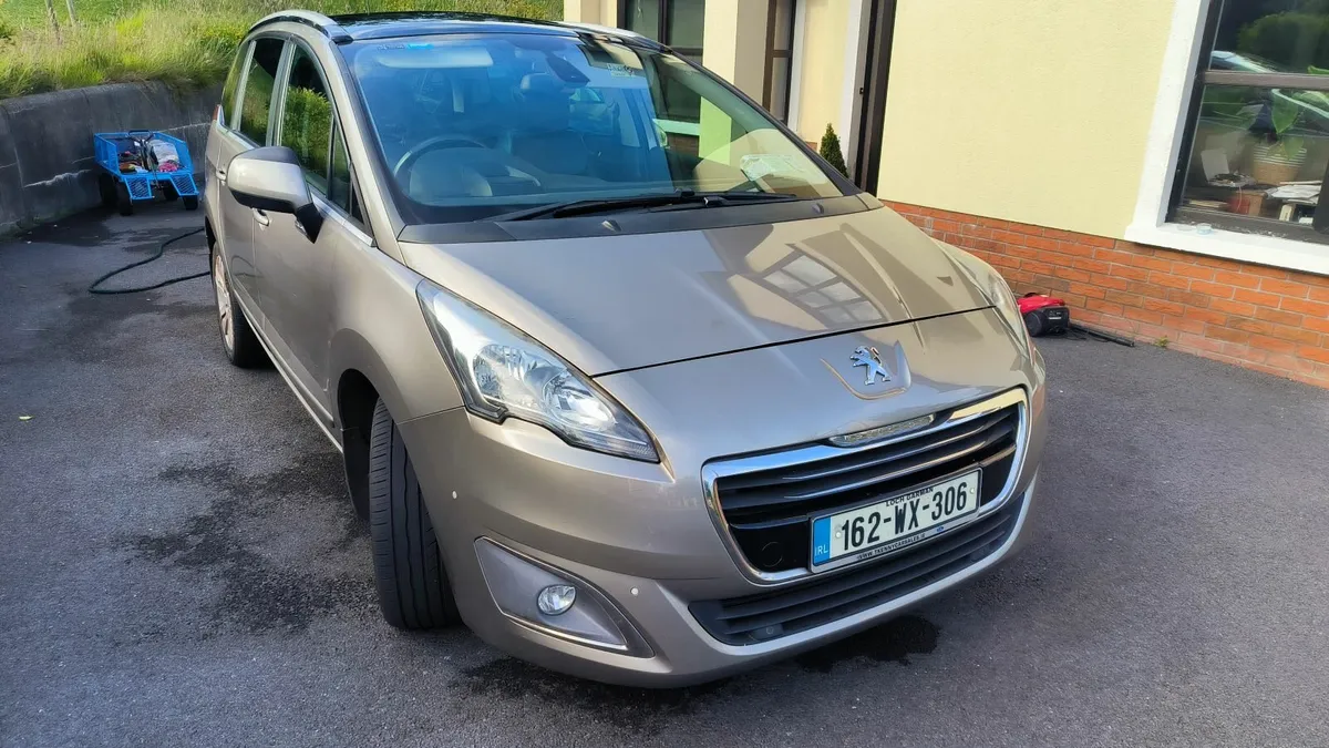 Peugeot 5008 2016 - Image 3