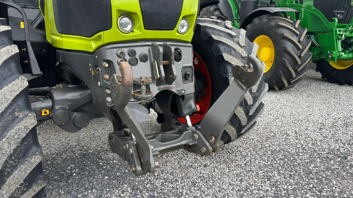 2021 Claas Axion 810 - Image 3