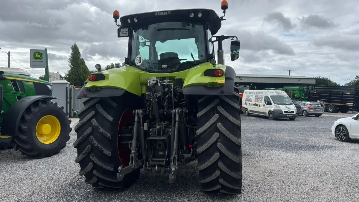 2021 Claas Axion 810 - Image 4