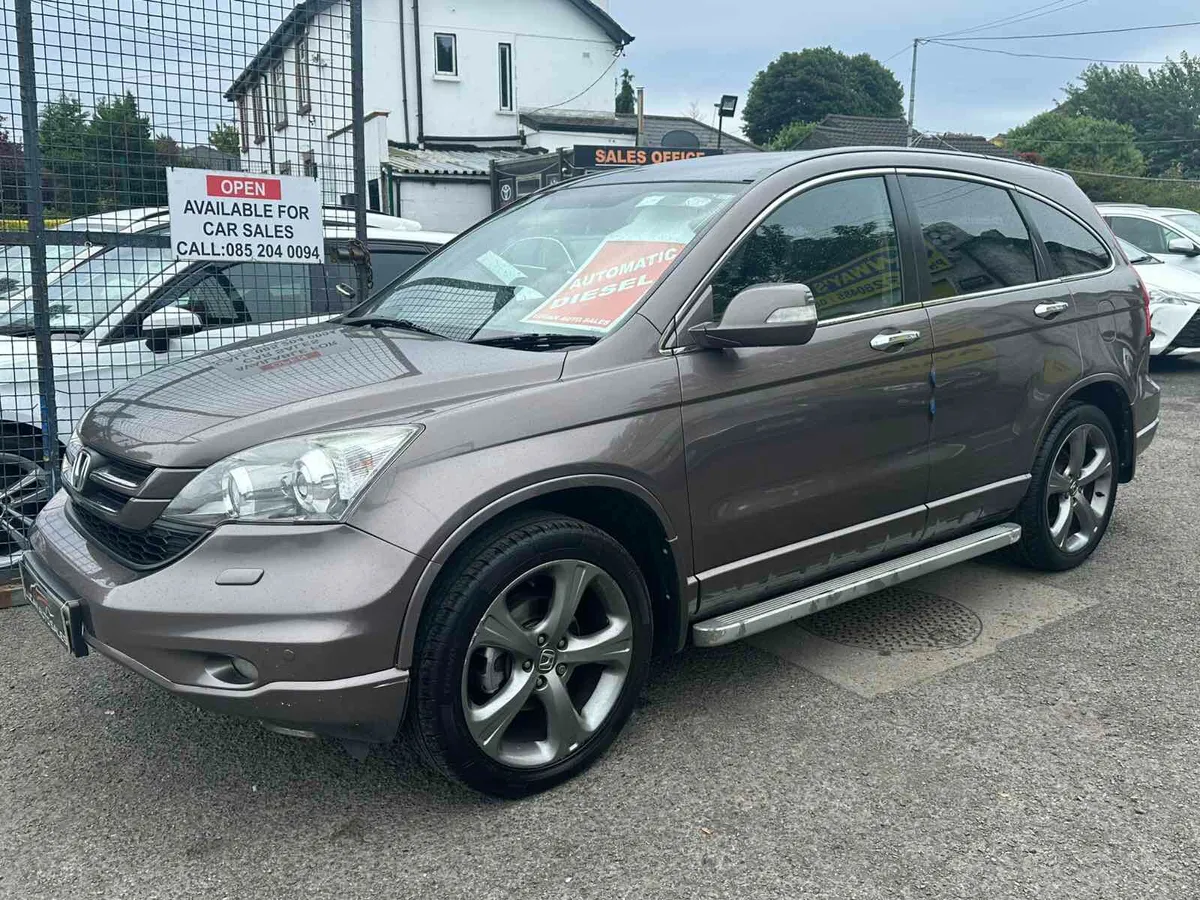 2010 Honda CR-V AUTOMATIC! - Image 2