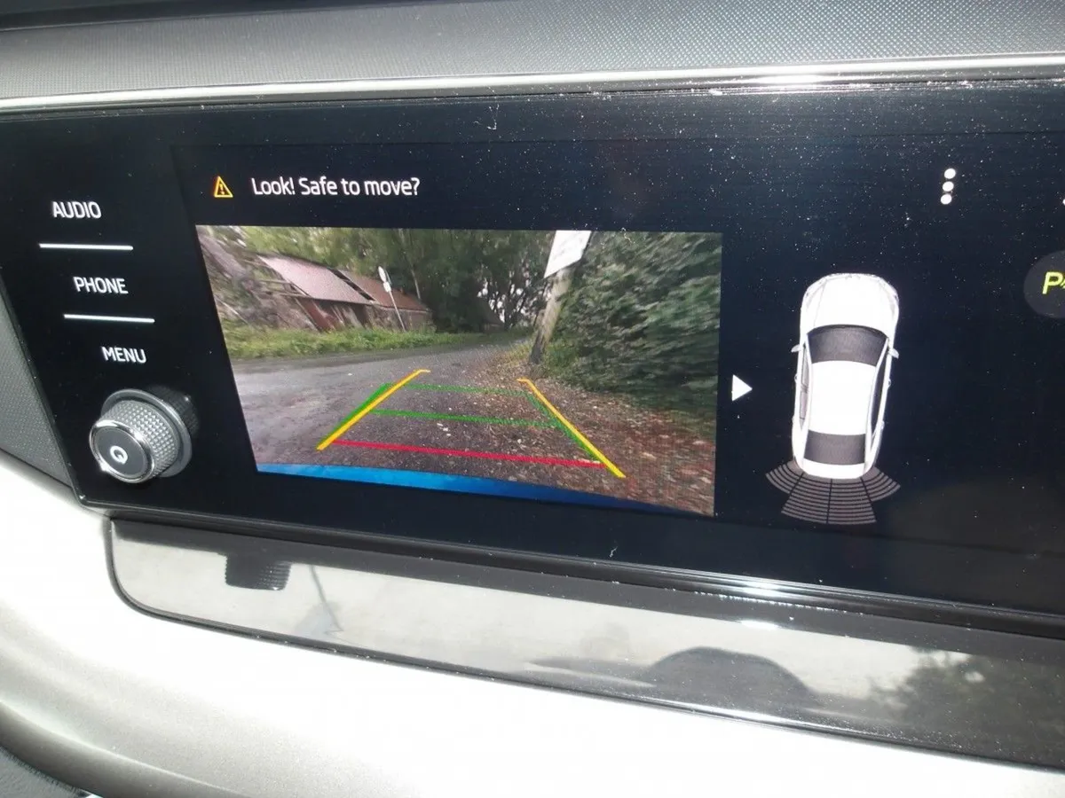 Skoda Octavia Octavia AMB 2.0tdi 115HP - Image 2