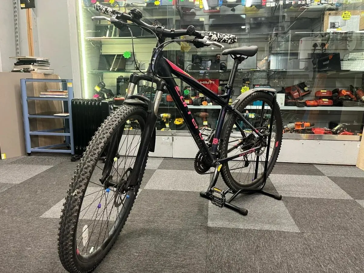 Carrera Hellcat Bike - Image 1
