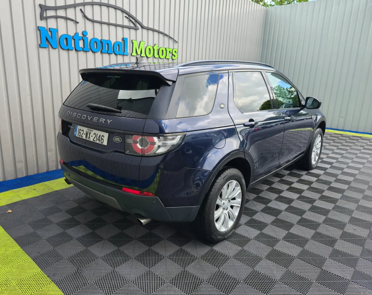 2016 Land Rover Discovery Sport 2.0 TD4 AUTO SE - Image 3