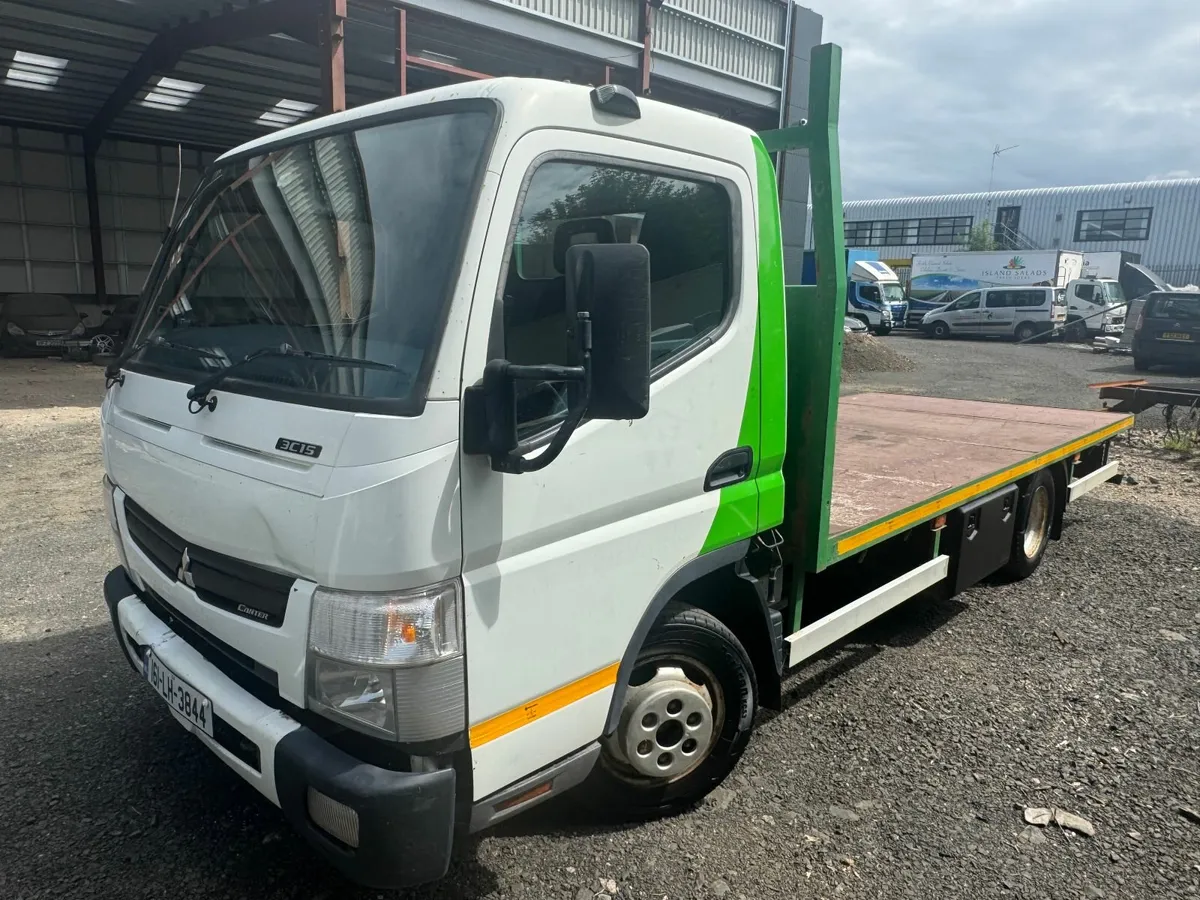 2016 Mitsubishi Canter / Fuso 3.5 Ton Flat body - Image 1