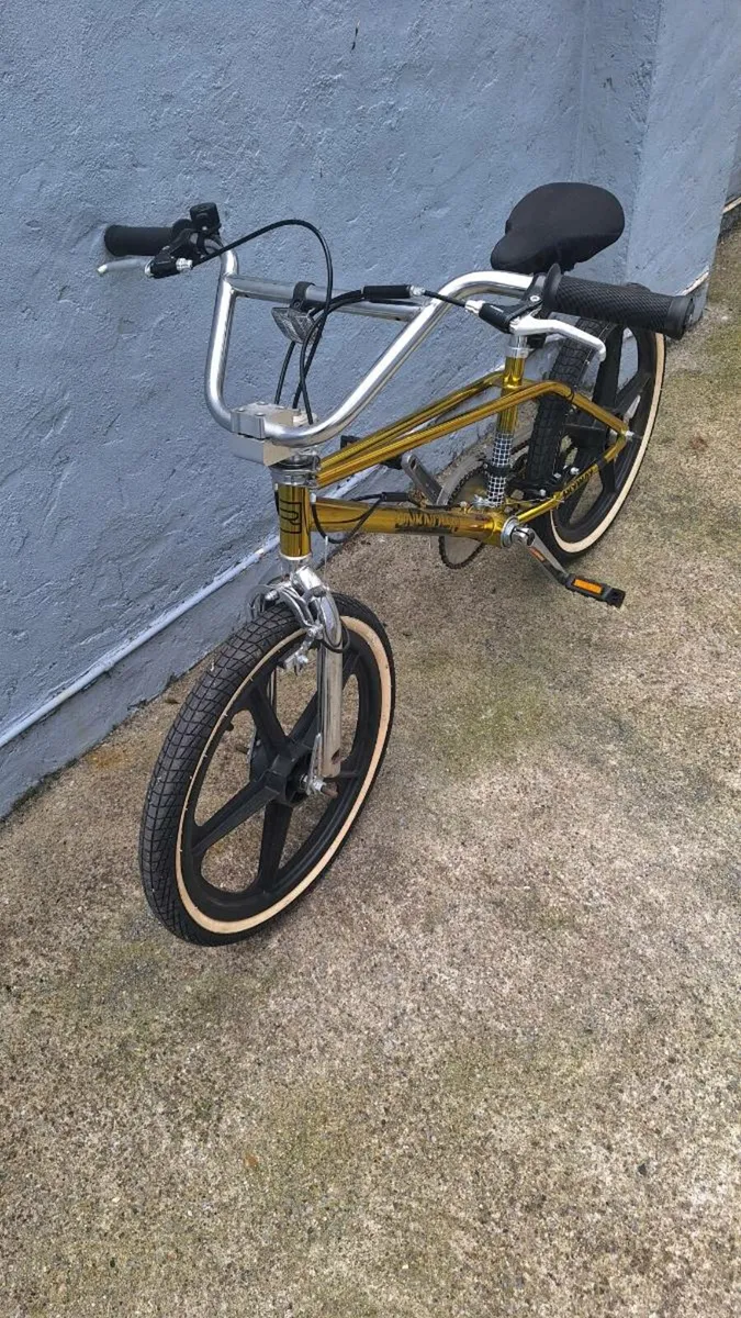 Bmx style kids bike - Image 1