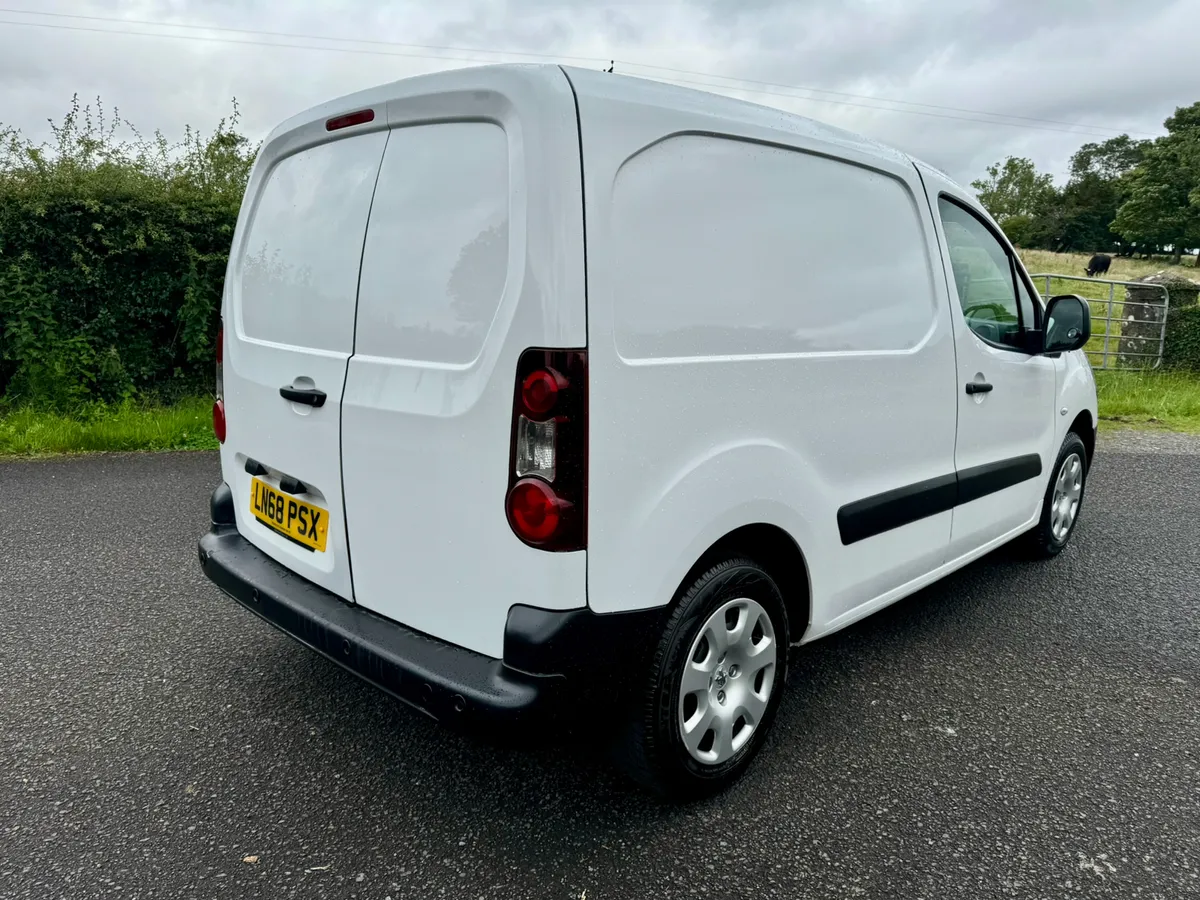 Late 2018 Peugeot Partner Professional (VRT €280) - Image 3