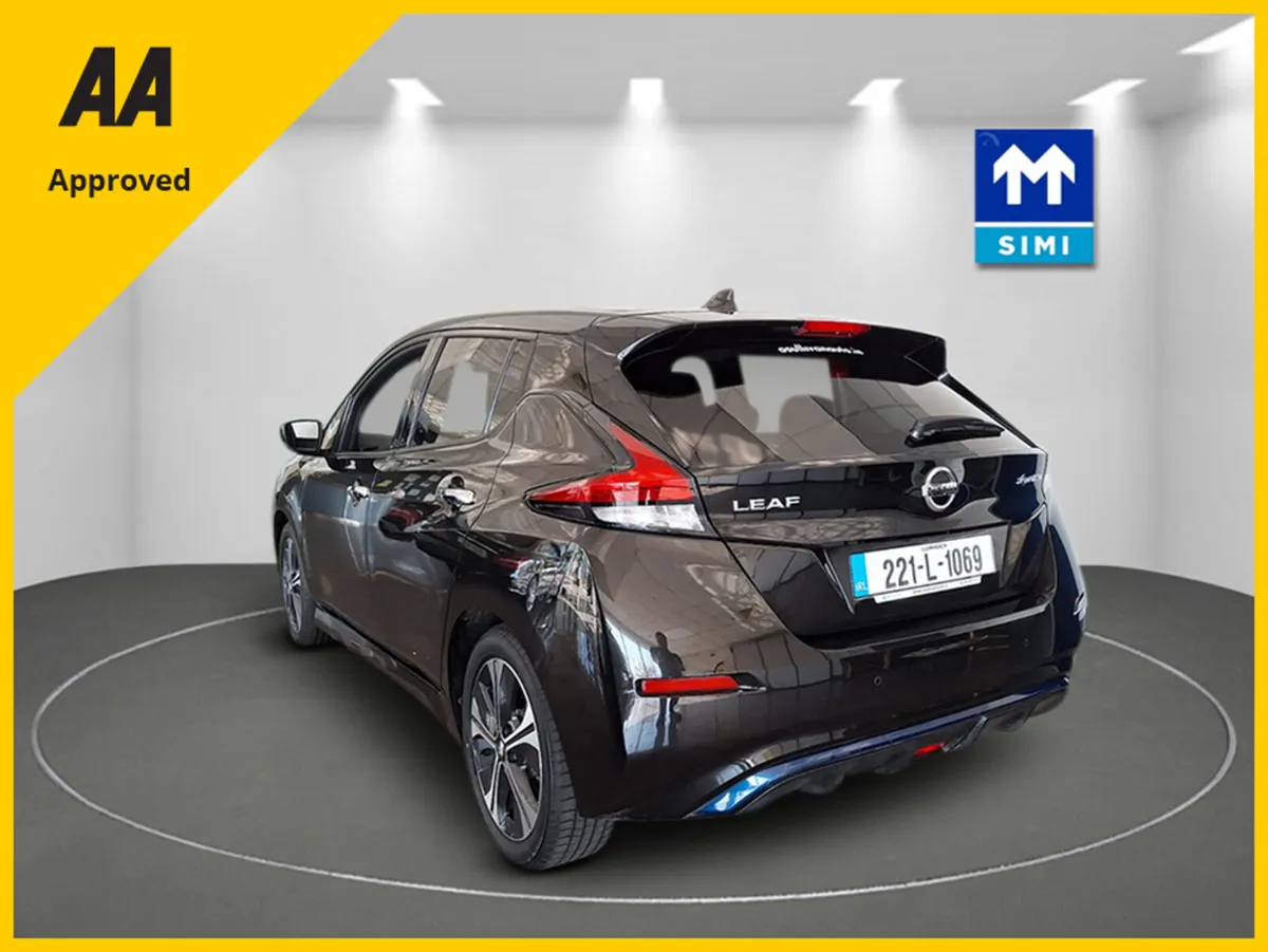 Nissan Leaf 40K EV SV PREMIUM 40KW MY21.5 4DR - Image 4