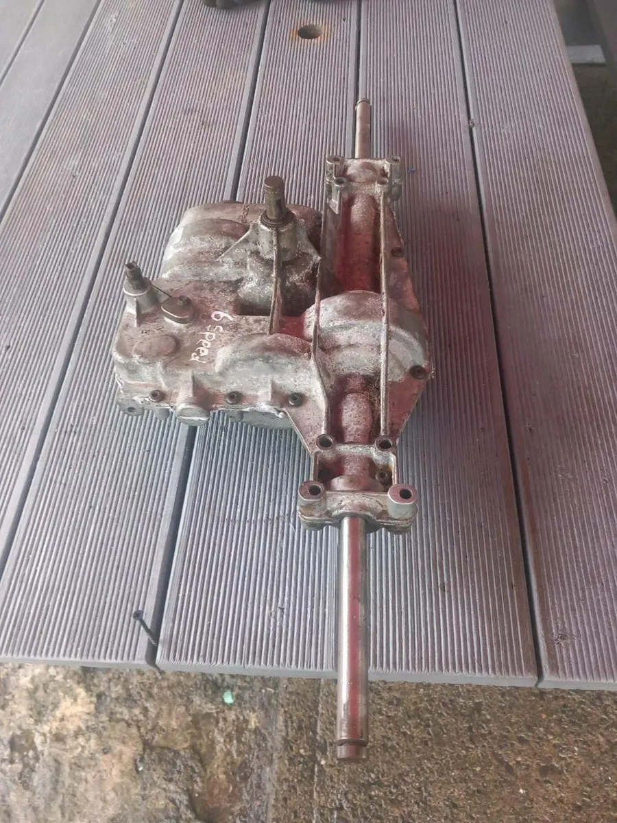 Spicer Dana manual gearbox for sale - Image 3