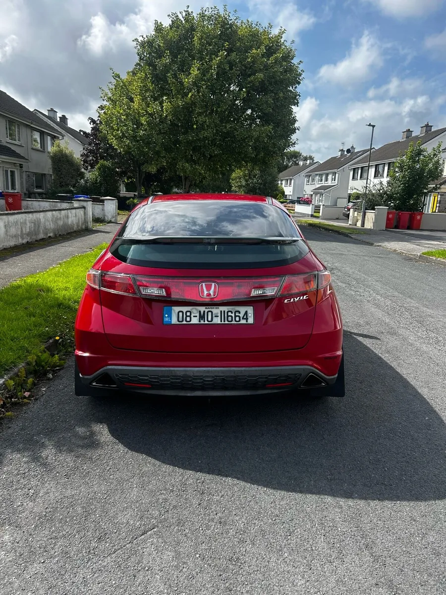 Honda Civic - Image 4