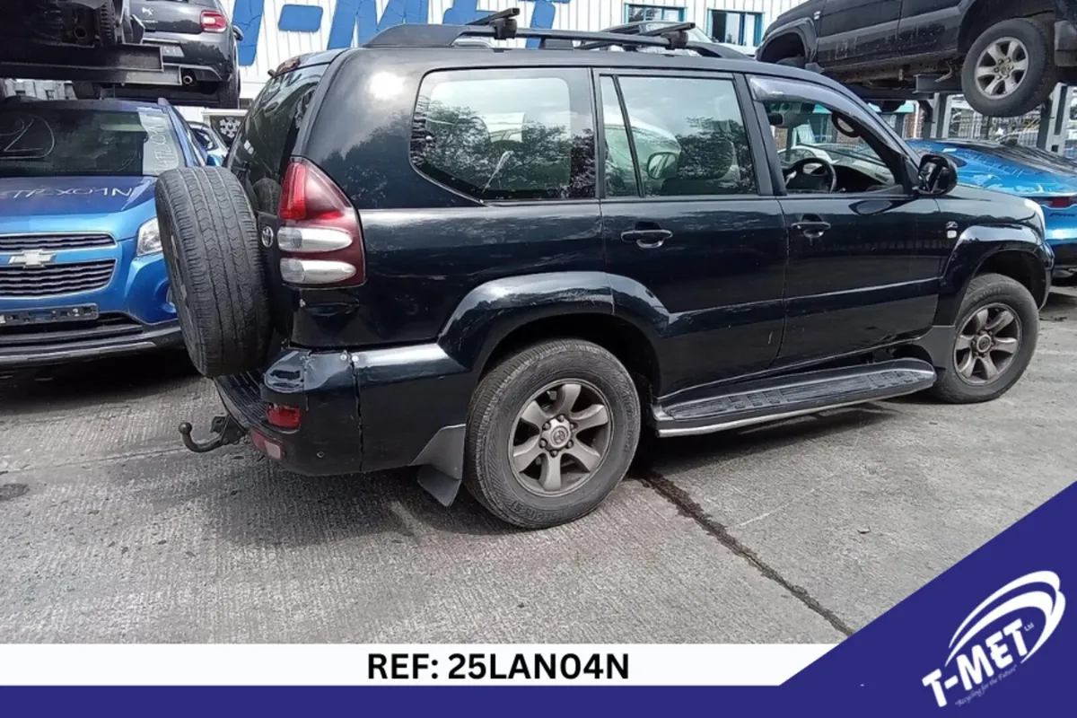 2006 TOYOTA LAND CRUISER  BREAKING FOR PARTS - Image 4