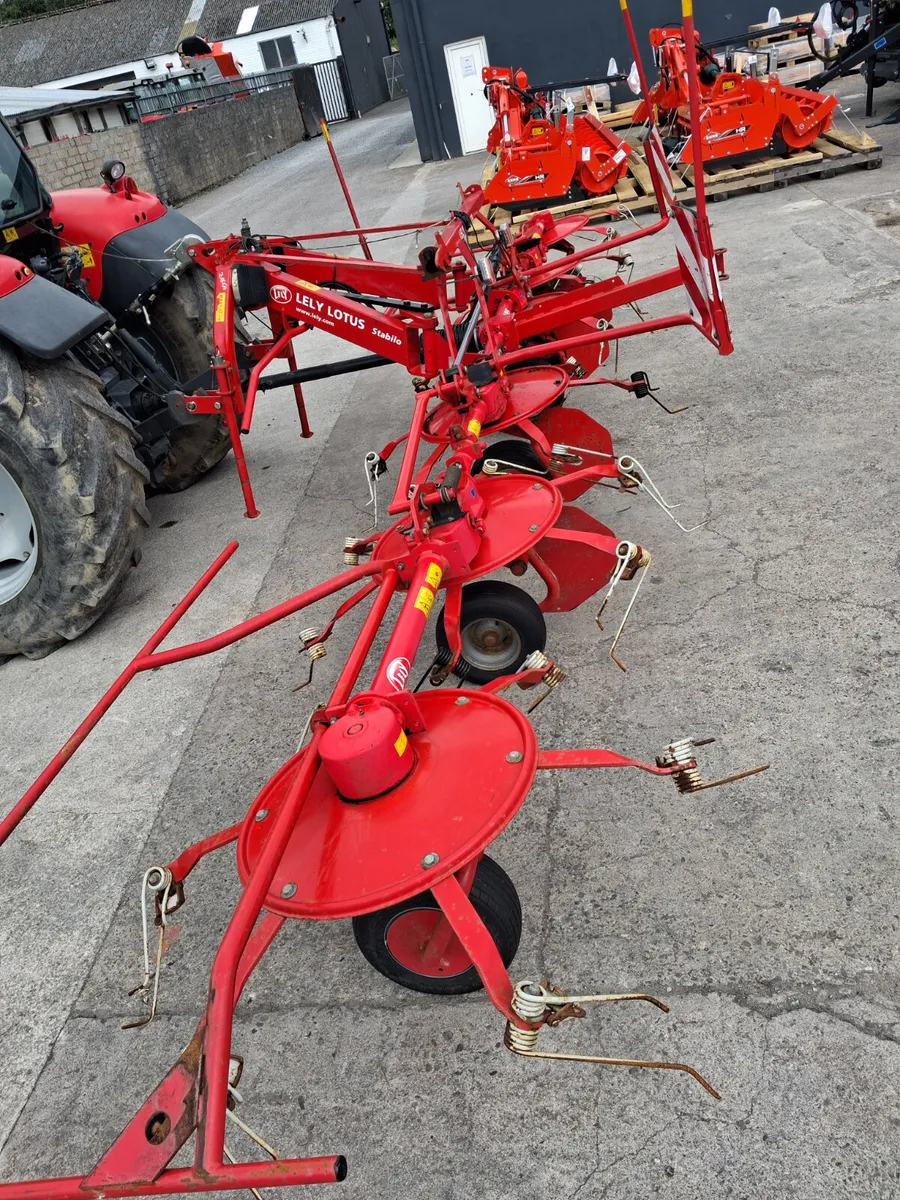 Lely Lotus 770 tedder - Image 4