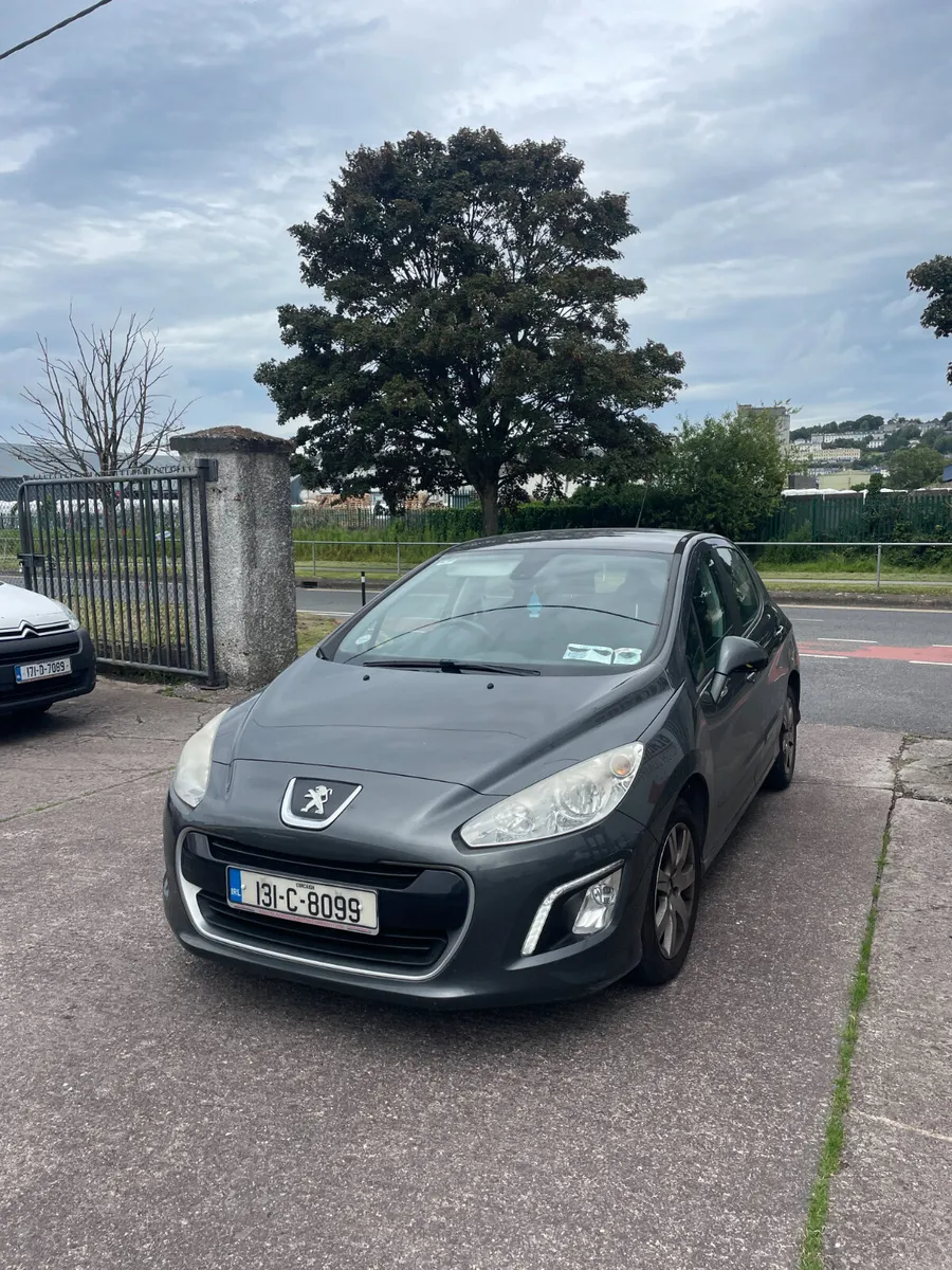 Peugeot 308 2013 - Image 4
