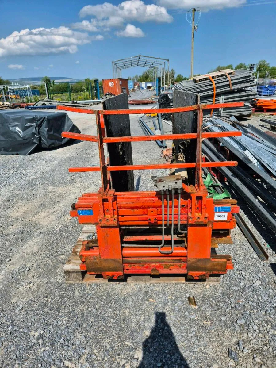 Forklift  clamp - Image 3