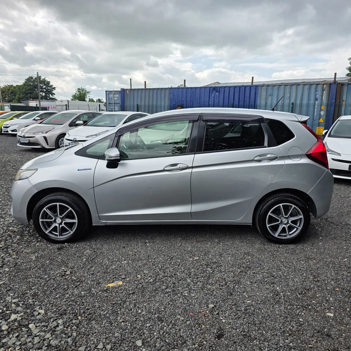 Honda Fit 2015 Automatic Hybrid - Image 4