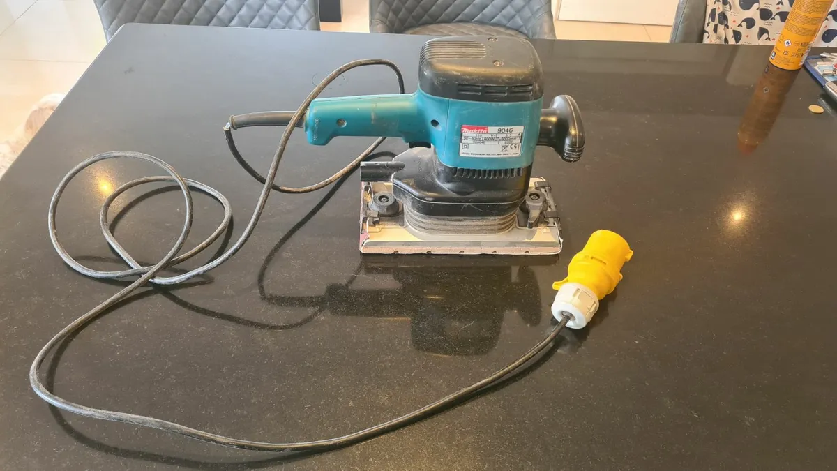 Makita 9046 110v - Image 1